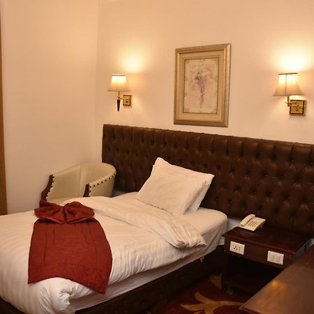 Madison Hotel Amman Buitenkant foto