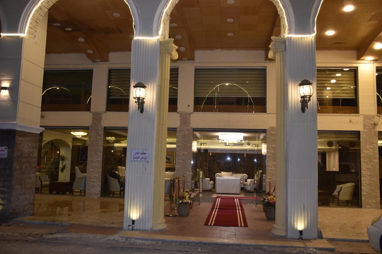 Madison Hotel Amman Buitenkant foto