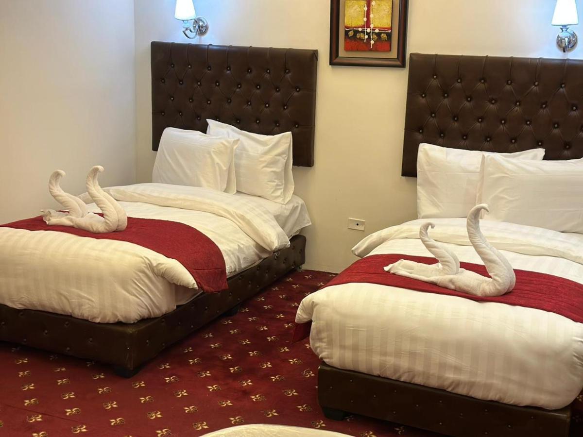 Madison Hotel Amman Buitenkant foto