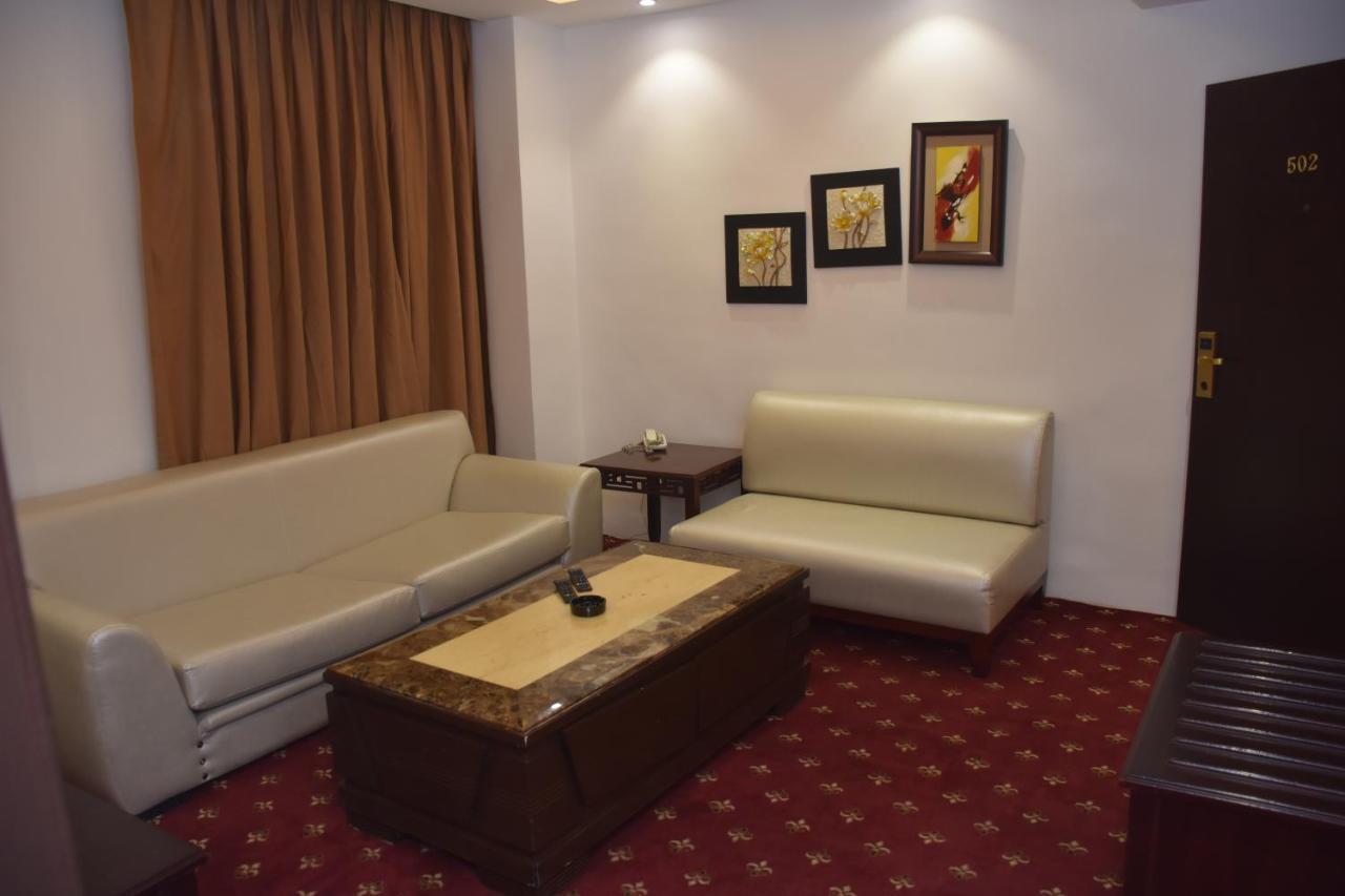 Madison Hotel Amman Buitenkant foto