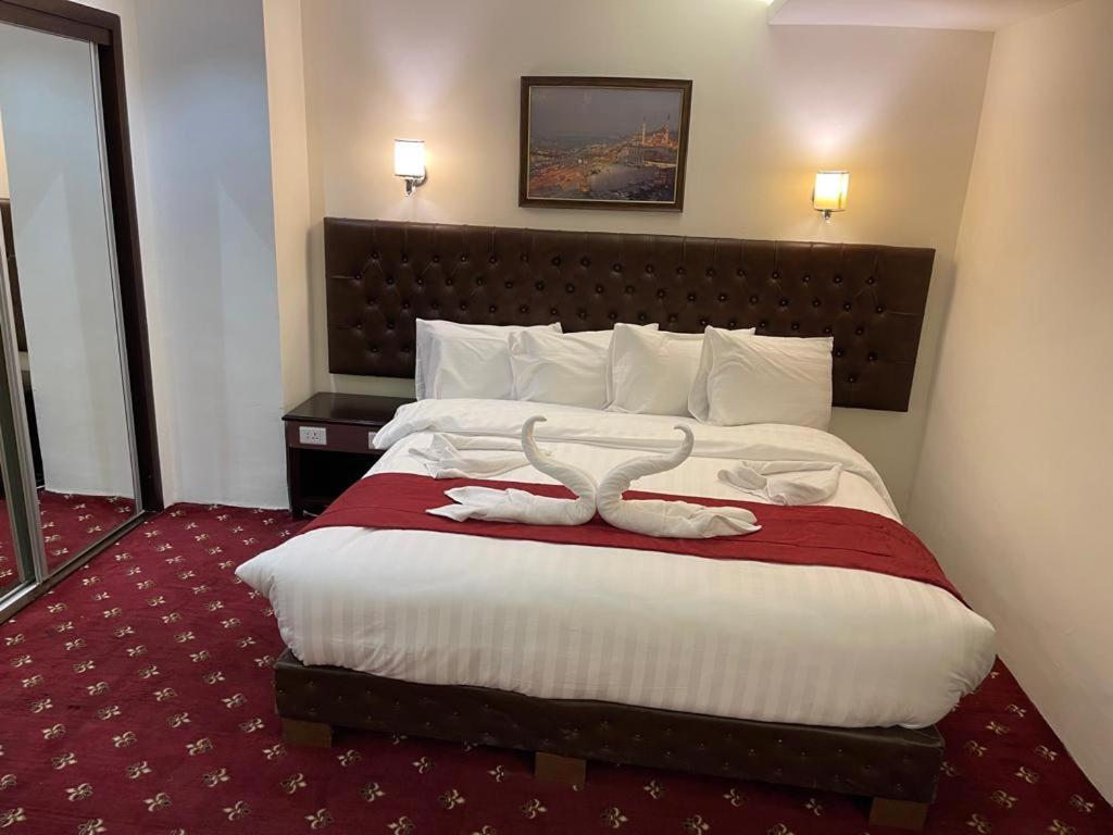 Madison Hotel Amman Buitenkant foto