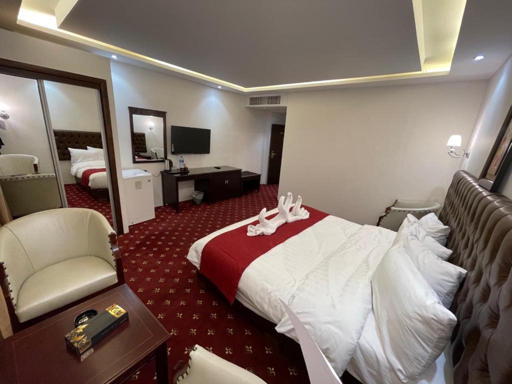Madison Hotel Amman Buitenkant foto